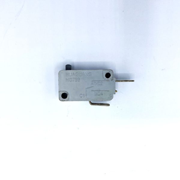 MICROSWITCH MICROINTERRUTTORE HUAGUAN HG799 16(4)A 250 VAC T125 N.M104
